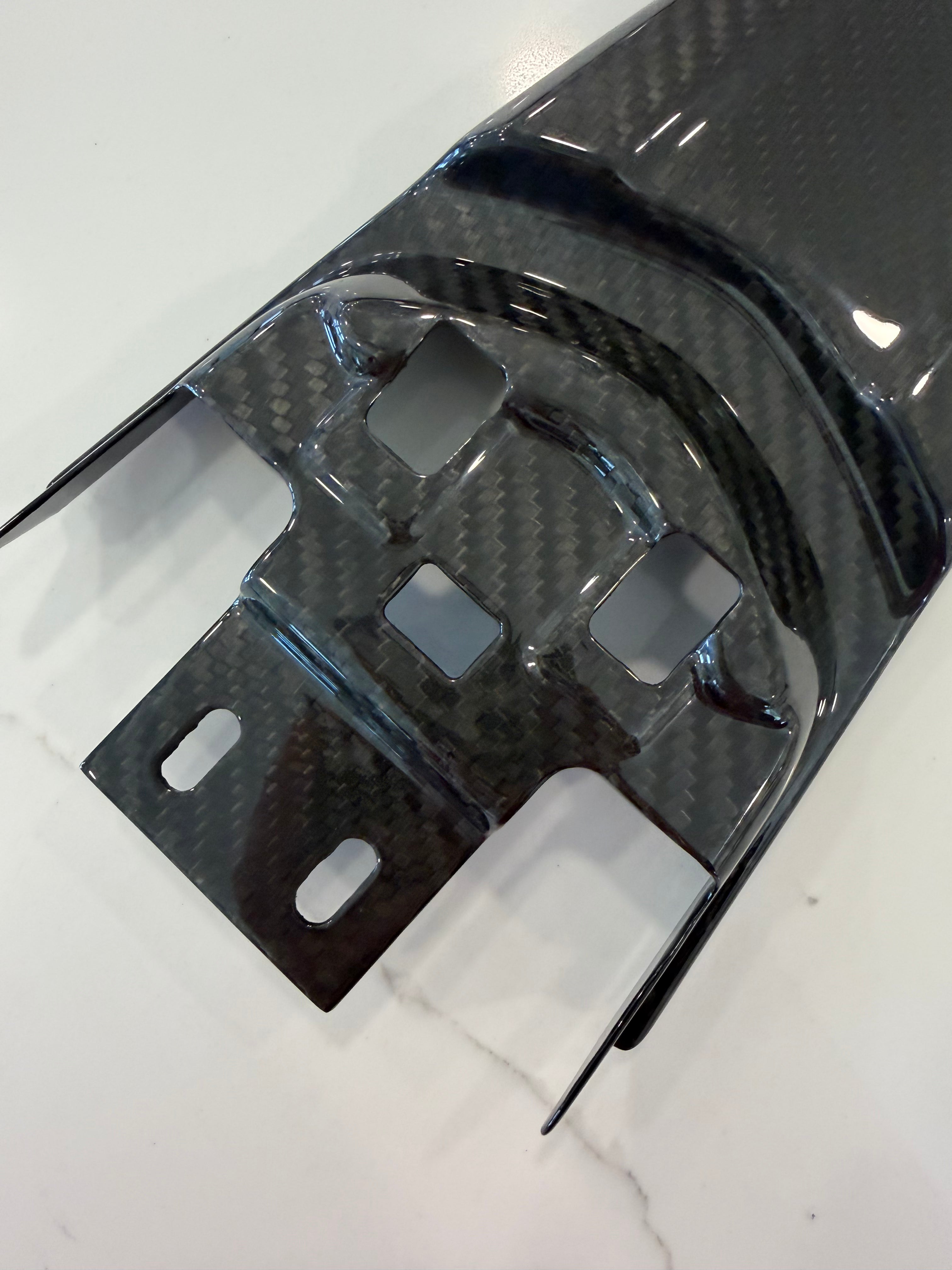 Rear Fender — Carbon Fiber