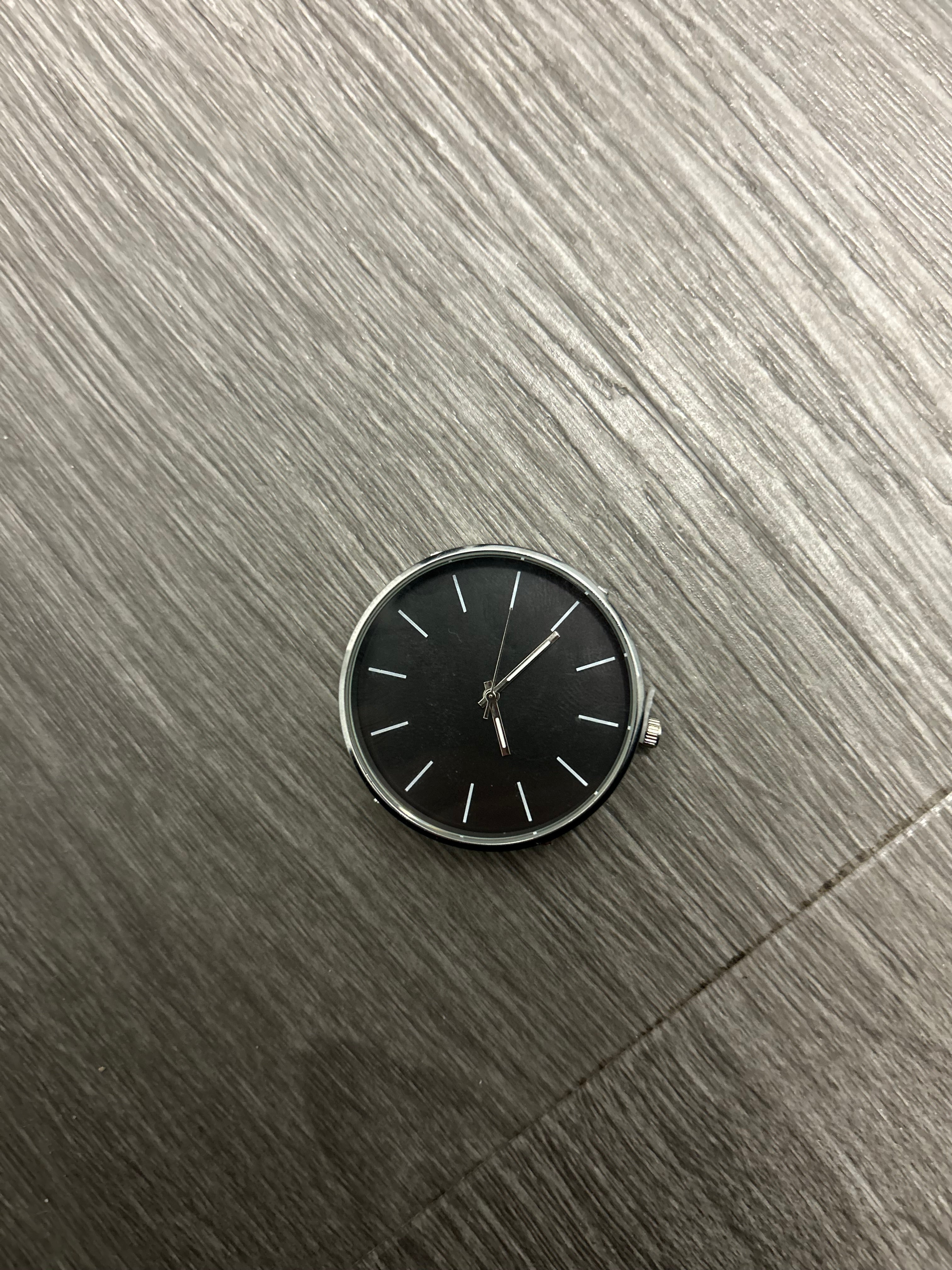 E-Moto Clock